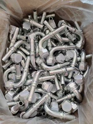 Verschillende grondstoffen 00400 Roestvrij staal Hydraulische slangtoepassingen Koper Messing Hydraulische slang Ferrule slang eindigingen