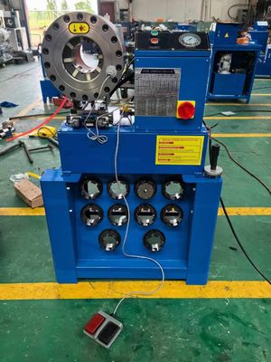 Efficiënte en duurzame draagbare hydraulische slangcrimper crimping range 1/4-1.5 inch 6-38mm elektrische slang crimping machine