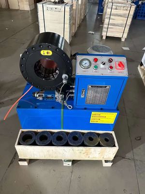 Met elektrische 200pcs/h Werkdoeltreffendheid 800T Hydraulische slang Crimping Machine Voor 6-76mm Crimping Range
