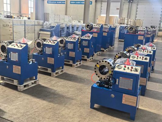 PLC / Digitaal / Knoppenbesturingssysteem 2 inch 10 Dies DX68 Slangencrimping Machine Slangencrimper Hoog efficiëntie