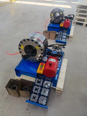 Goede prijs. van de de Slang Plooiende Machine van 12v 24v Automatische de Batterijaandrijving 2“ Hydraulische Slangcrimper online