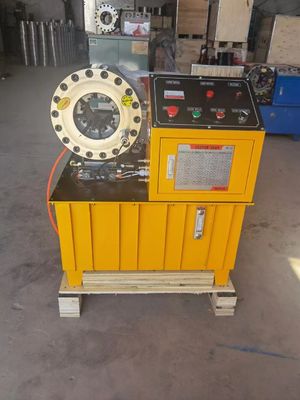 Goede prijs. Dx68 Plooiend Hulpmiddel 651mm van de Hoge druk Hydraulisch Slang de Hydraulische Machine van de Slangpers online