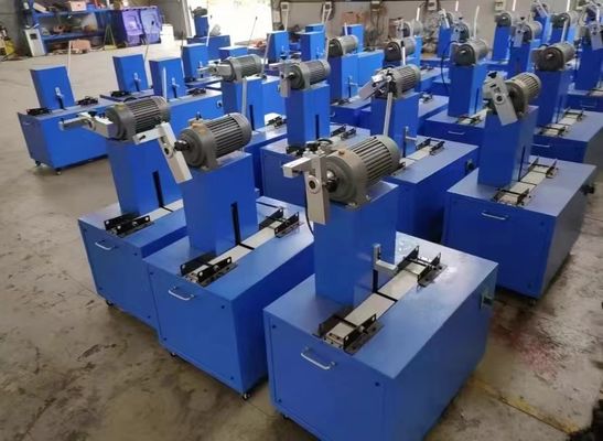 Goede prijs. Industriële slangsnijmachine met een lemmet van 350*2,8 mm online