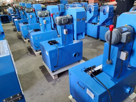 Goede prijs. 850*600*1200mm rubber slang snijmachine voor ondersteuning en diensten opleidingsprogramma's online