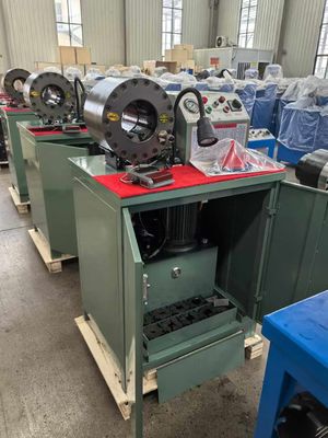 Semi-automatische elektrische hydraulische slangpijpcrimpmachine 10 Dies slangcrimpmachine