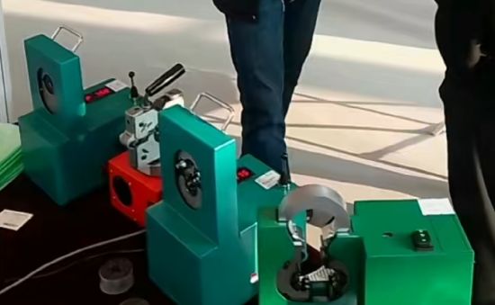 900W 3/4 inch 220V AC Slangpersmachine met Displaybesturing