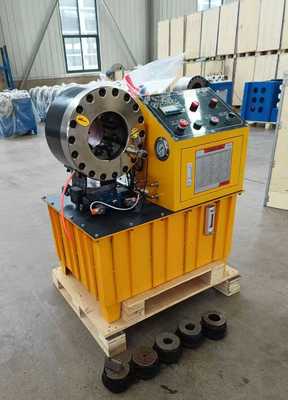 DX68 Hydraulische slangkrimpmachine met 31,5Mpa oliepompdruk 220v/240v/380v/415v Spanningsopties en 3KW/4KW motorvermogen