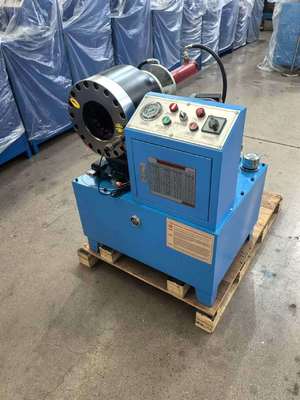 Goede prijs. Hydraulische slang krimpmachine met 200 stuks per uur efficiëntie, 10 matrijzen inbegrepen en 600T krimpkacht online