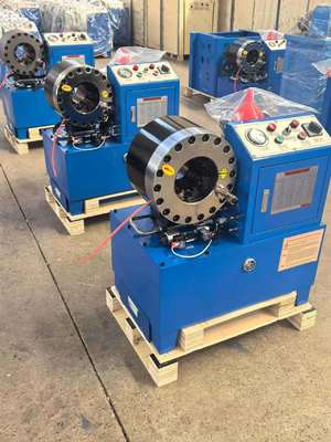 Goede prijs. DX68 Mobiele Slangperstang met 600T Perskracht en 200 Stuks Per Uur Efficiëntie online