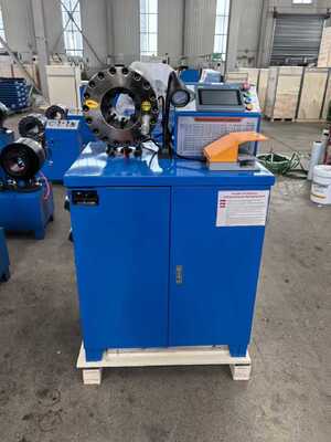Goede prijs. 2 inch 600T Crimping Force Rubber Hose Crimping Machine met 6-51mm bereik en 10 uitwisselbare dies online