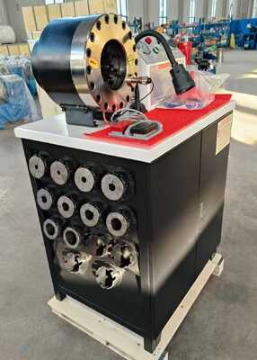 Goede prijs. 2 inch 600T Crimping Force Rubber Hose Crimping Machine met 6-51mm bereik en 10 uitwisselbare dies online