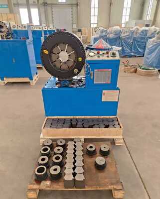 Goede prijs. 6 inch hydraulische slang krimpmachine met 4-150 mm krimpbereik Grote opening en 20 uitwisselbare dies online