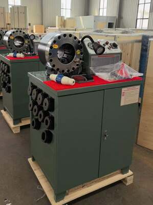 Goede prijs. 2 inch 600T rubberen slang krimpmachine hoger model groene kleur 220V / 240V / 380V / 415V spanning met bereik van 6-51 mm en 10 verwisselbare matrijzen online