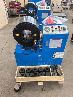 6 inch tot 150 mm hydraulische slang krimpmachine Krimpen van 6 lagen / draden Slang 4-150 mm krimpbereik Grote opening en 20 verwisselbare matrijzen