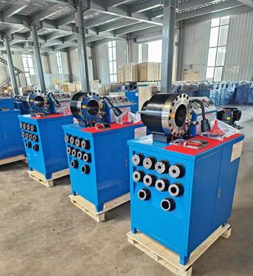 Goede prijs. 2 inch 600T 31.5Mpa Rubber Hose Crimping Machine Hoger model Blauw Kleur 3kw Motorknop Controlesysteem 220v/240v/380v/415v Spanning Met 6-51mm Crimping Range En 10 Verwisselbare Dies online