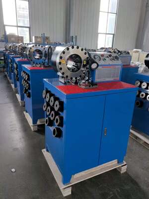 Goede prijs. 2 Inch 600T 31.5Mpa Rubber Hose Crimpmachine Hoger Model Blauwe Kleur 3kw/4kw Motor Knop Bedieningssysteem 220v/240v/380v/415v Voltage Met 6-51mm Krimpbereik En 10 Verwisselbare Matrijzen online
